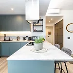 Zen Desenzanoloft Official Partner Homes & By Marriott Bonvoy アパート