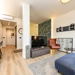 Zen Desenzanoloft Official Partner Homes & By Marriott Bonvoy *