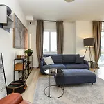 Zen Desenzanoloft Official Partner Homes & By Marriott Bonvoy アパート