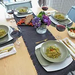 アパート Zen Desenzanoloft Official Partner Homes & By Marriott Bonvoy デセンツァーノ・デル・ガルダ