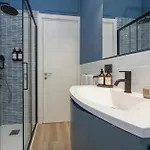 Zen Desenzanoloft Official Partner Homes & By Marriott Bonvoy *