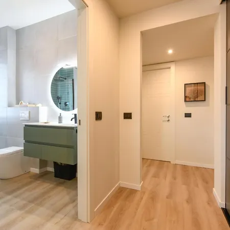 Desenzanoloft Official Partner Marriott Homes & - Zen Desenzano del Garda